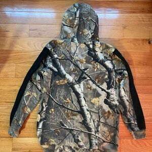 Legendary Whitetail, camo sweatshirt, youth size L
